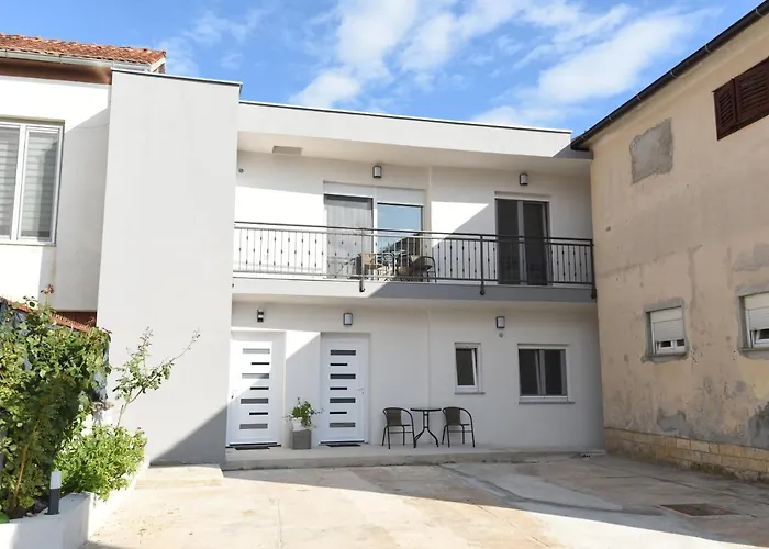 Karlo Zadar
